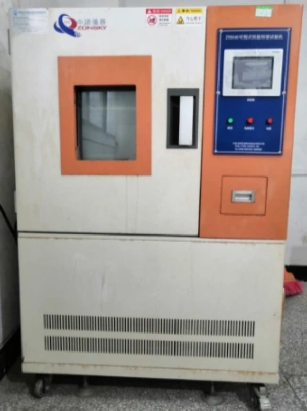 Constant temperature and humidity test